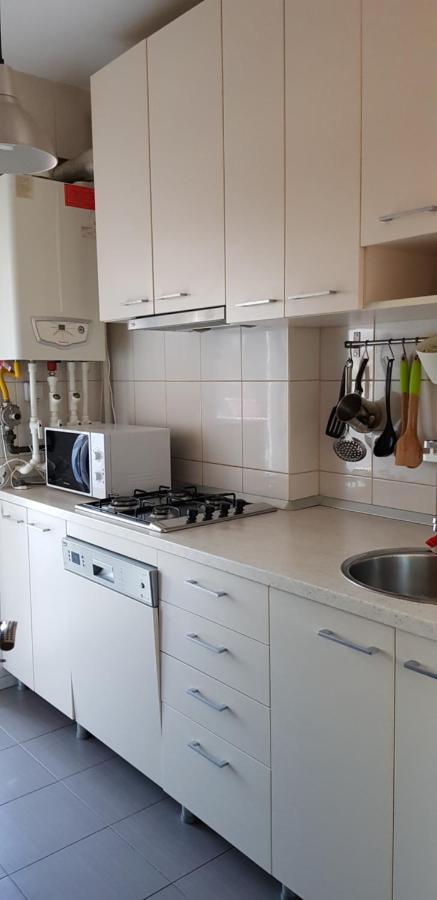 Cozy Apartament 3 Min To Subway 24H7 Check In Popesti-Leordeni ภายนอก รูปภาพ